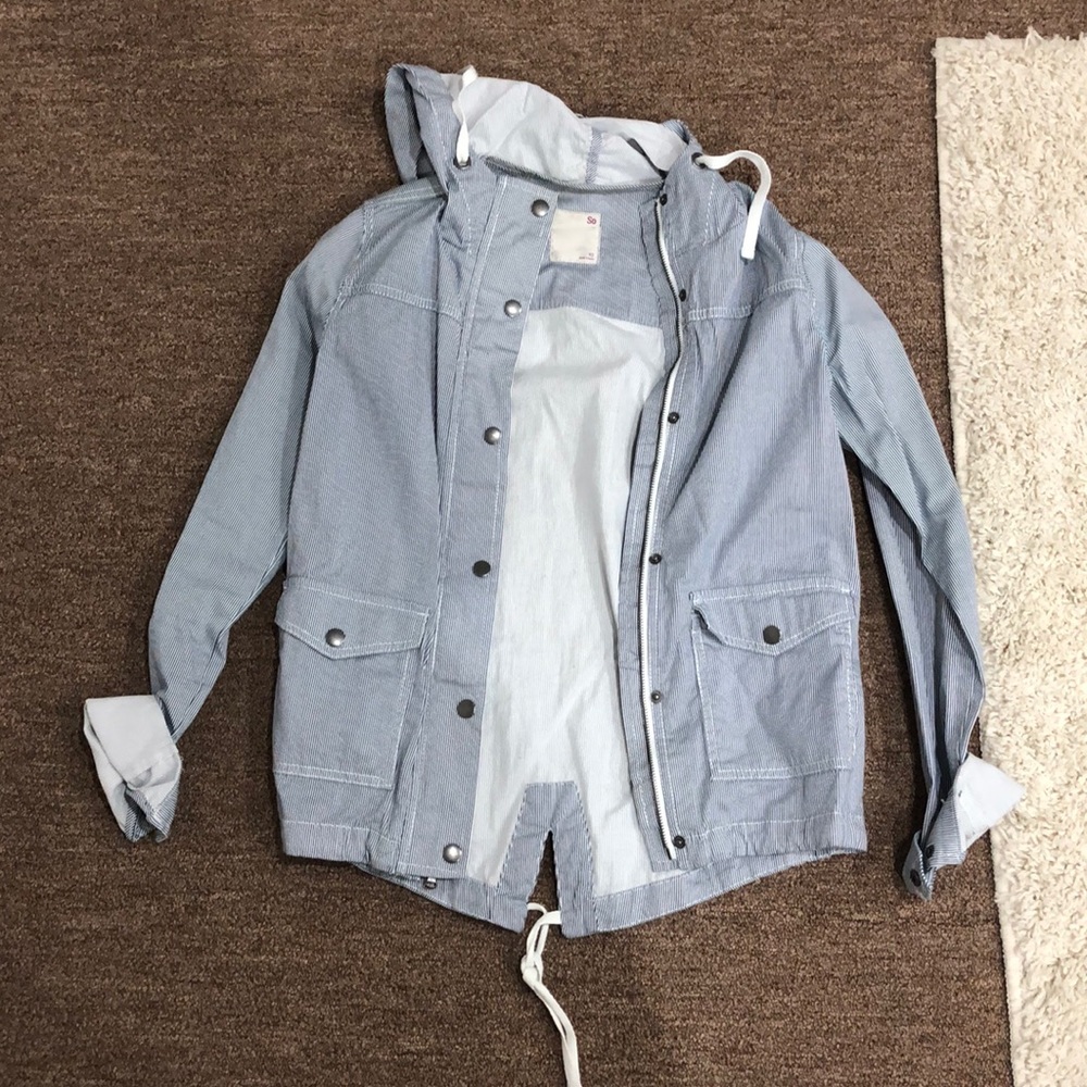 Blue & White Pin Strip Light Weight Jacket!